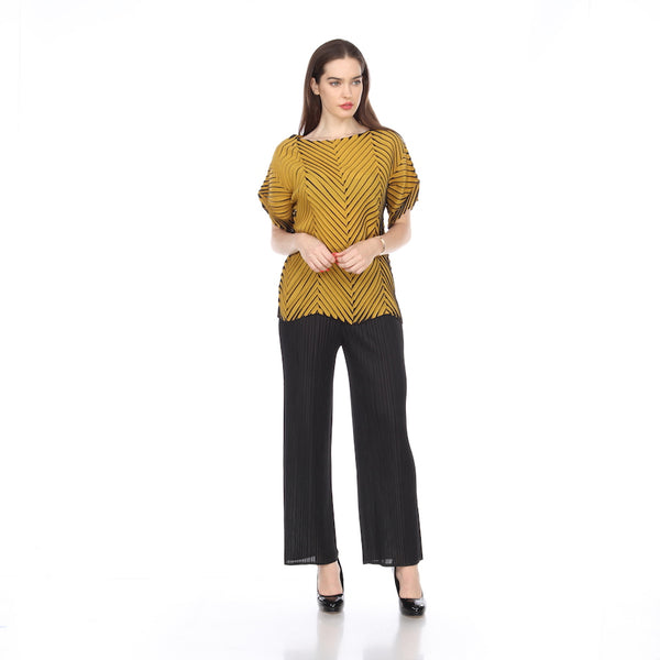 Short Sleeve Crinkle Top - T1005